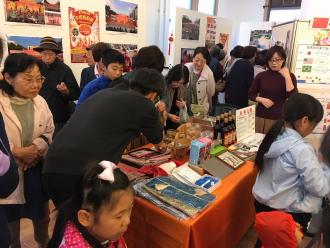 大盛況の中国物産展1